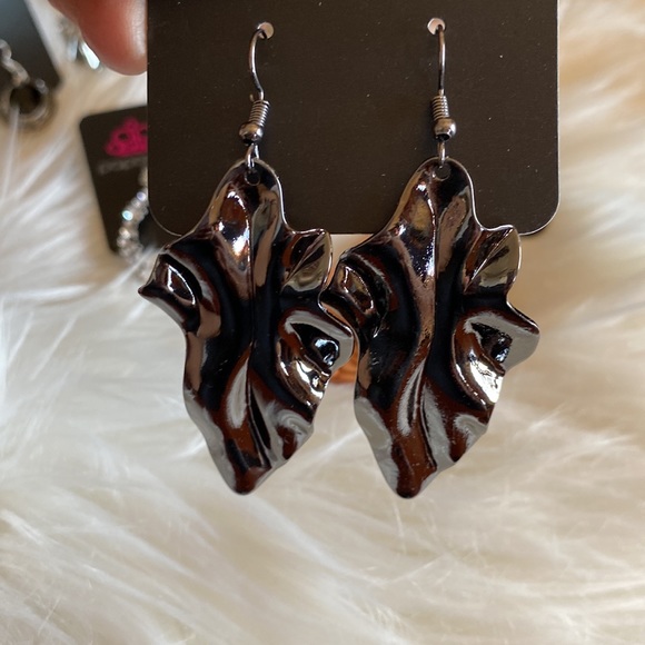 Everything must go sale - Picture 6 of 12